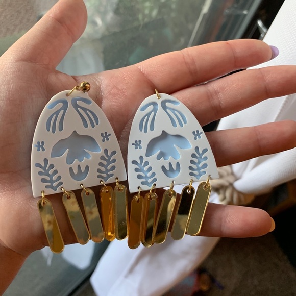 Tiny Made Acrylic Earrings - Picture 2 of 3